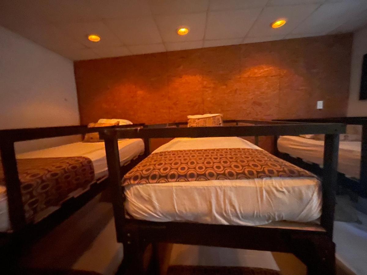 Hostel La Casa De La 12 Campeche Zewnętrze zdjęcie